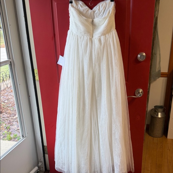 NWT Lulu's Strapless White Tulle Lace Wedding Gown Medium - Picture 7 of 13